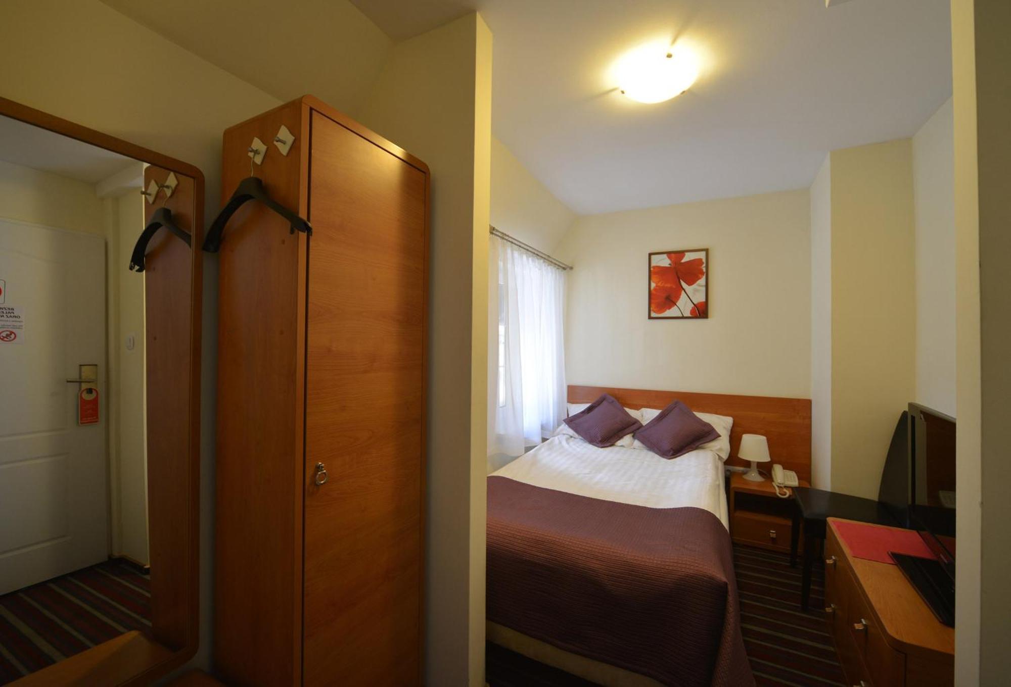 Bukowy Dworek Szczawno-Zdroj Room photo